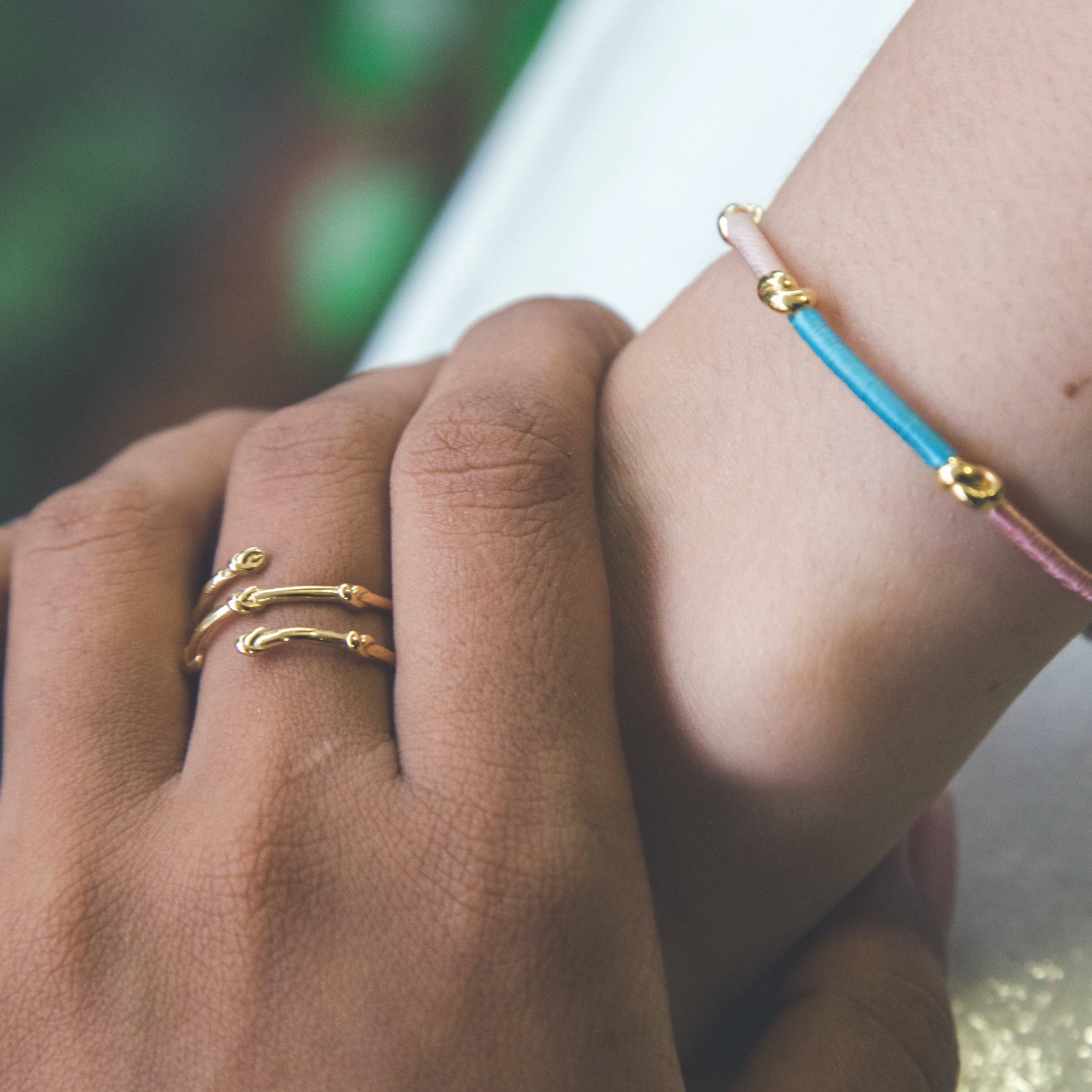 Knots of Freedom Ring: Gold